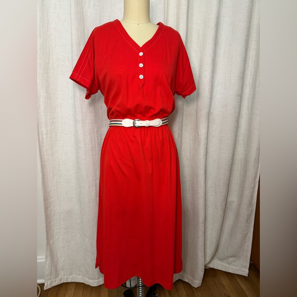 1980s MELISSA PETITES RED JERSEY DRESS W/BELT MEDIUM